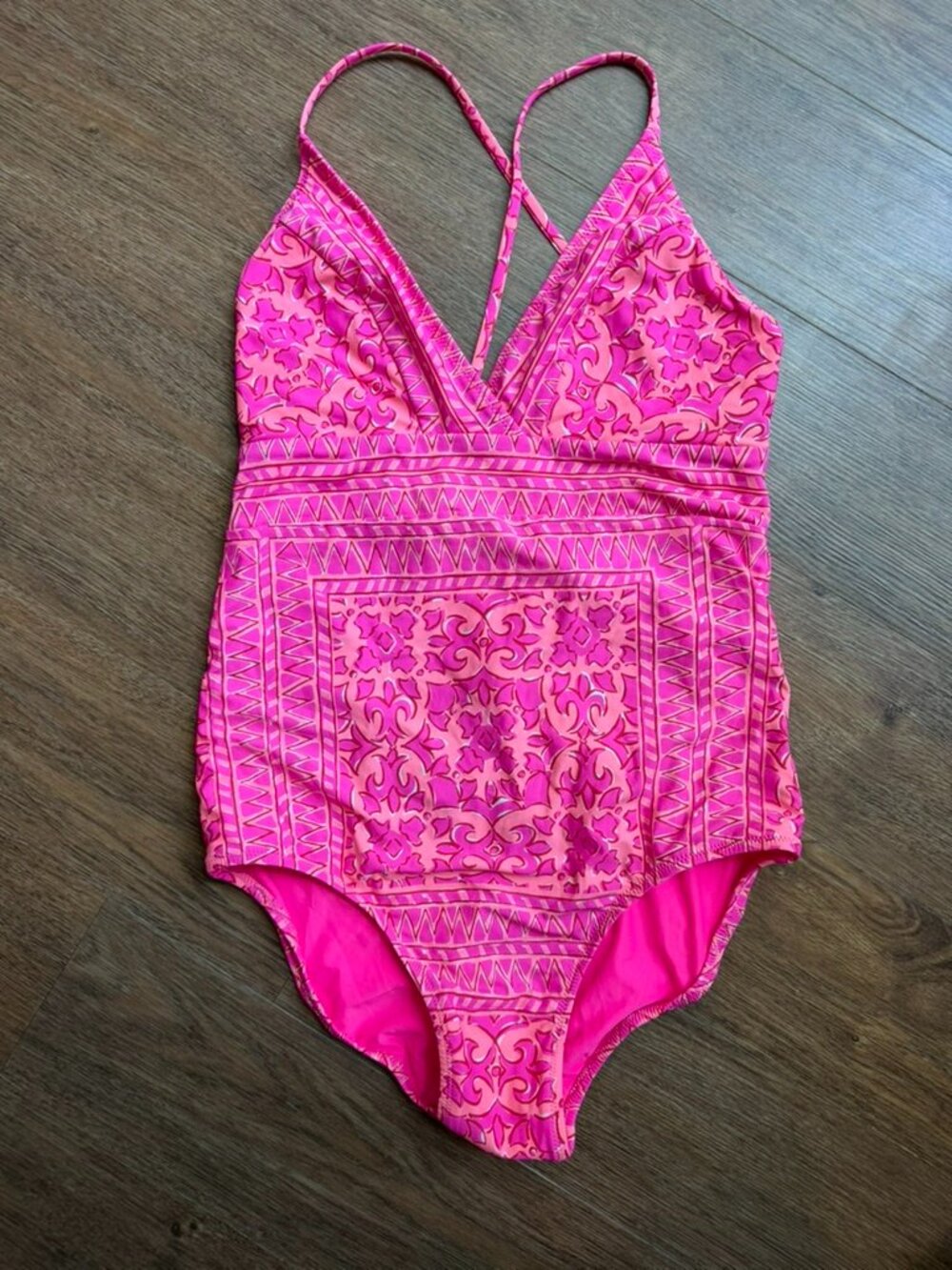Women's Vineyard Vines Pink Print One-Piece Swimsuit, Size: Small